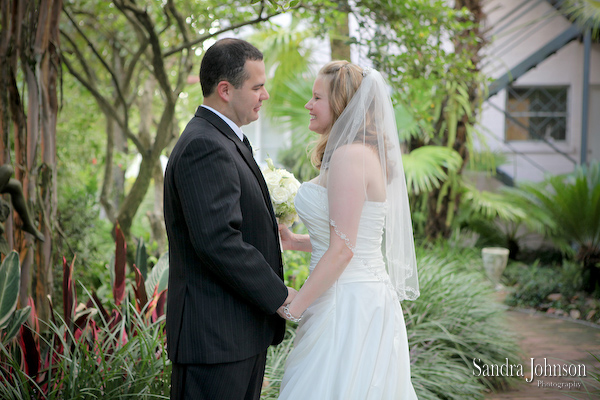 Best Courtyard Lake Lucerne - IW Phillips House Wedding photographer - Sandra Johnson (SJFoto.com)